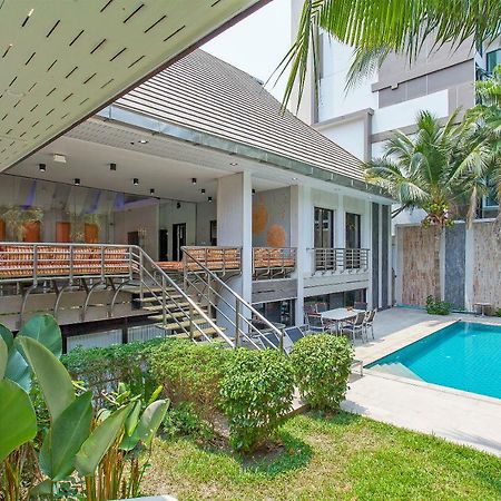Royale Grand Villa Pattaya Bagian luar foto