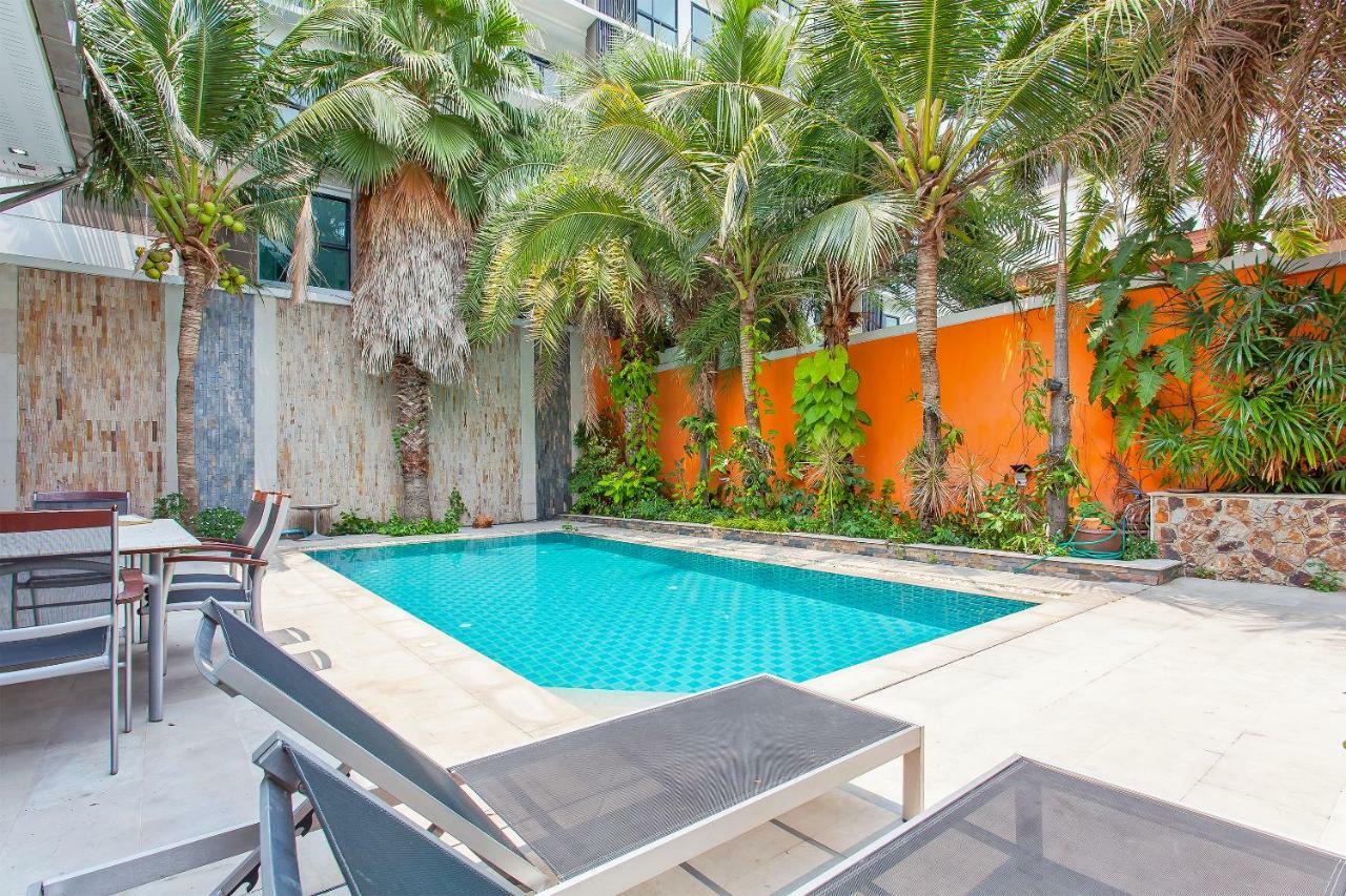 Royale Grand Villa Pattaya Bagian luar foto