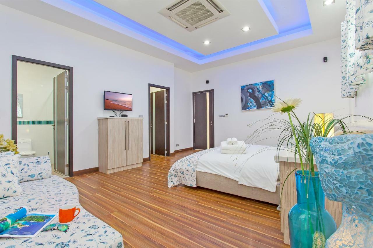 Royale Grand Villa Pattaya Bagian luar foto