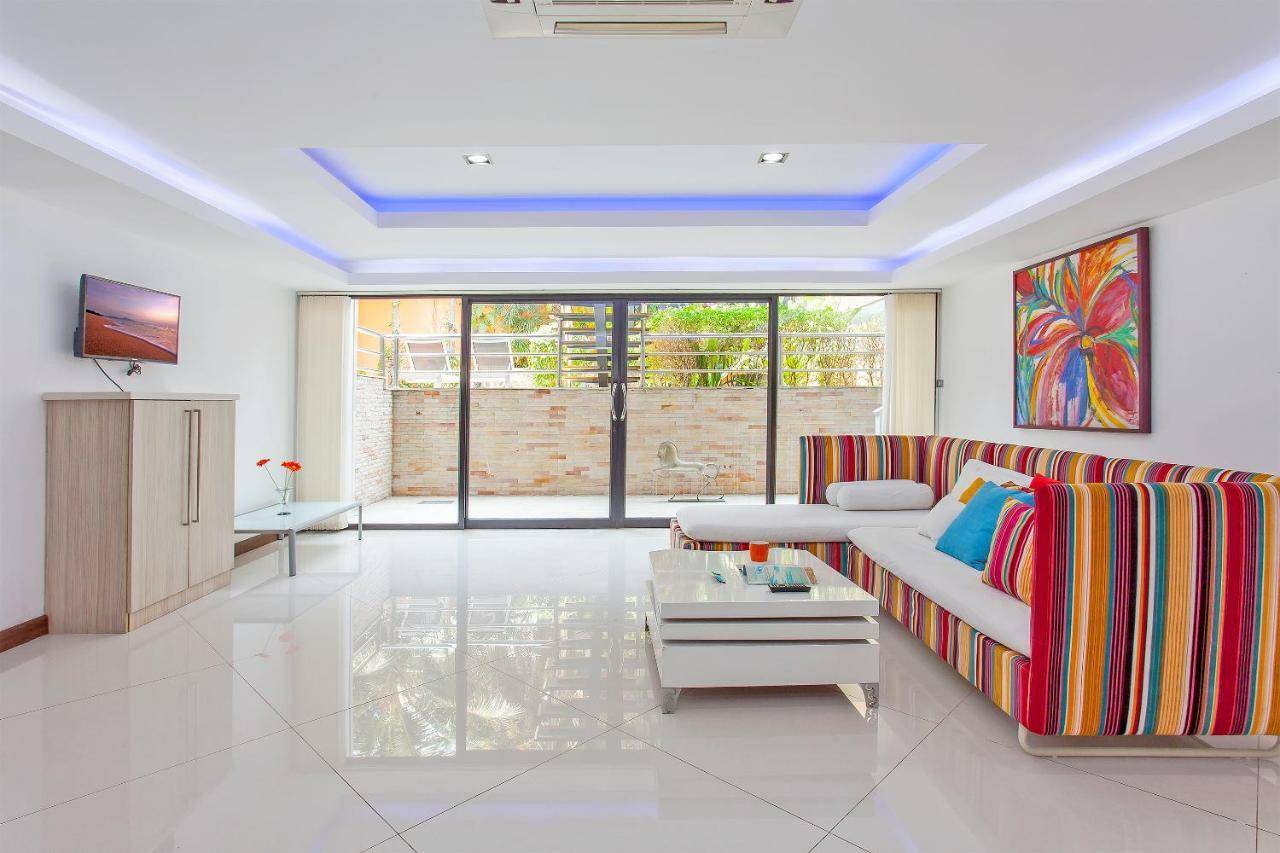 Royale Grand Villa Pattaya Bagian luar foto