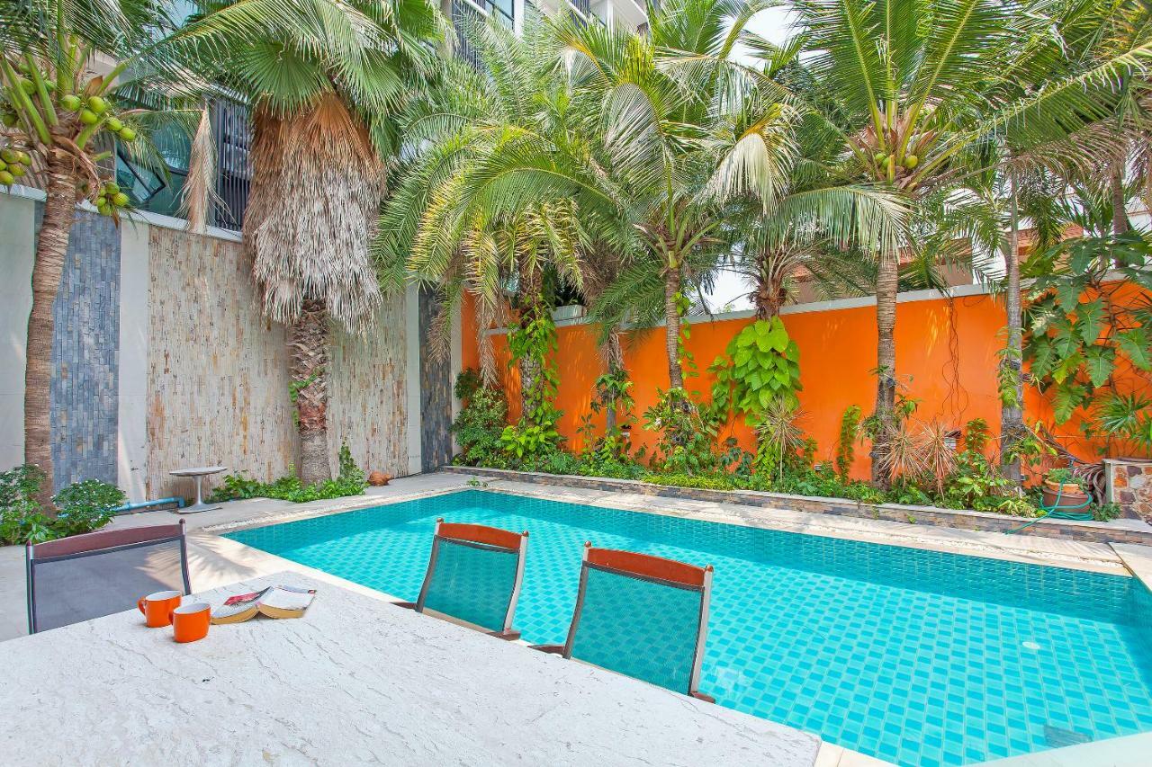 Royale Grand Villa Pattaya Bagian luar foto