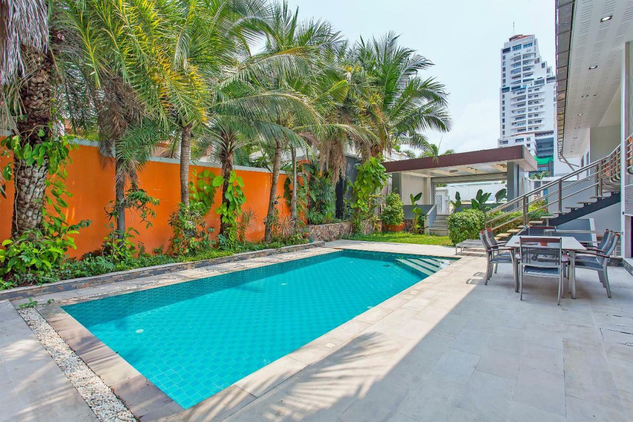 Royale Grand Villa Pattaya Bagian luar foto