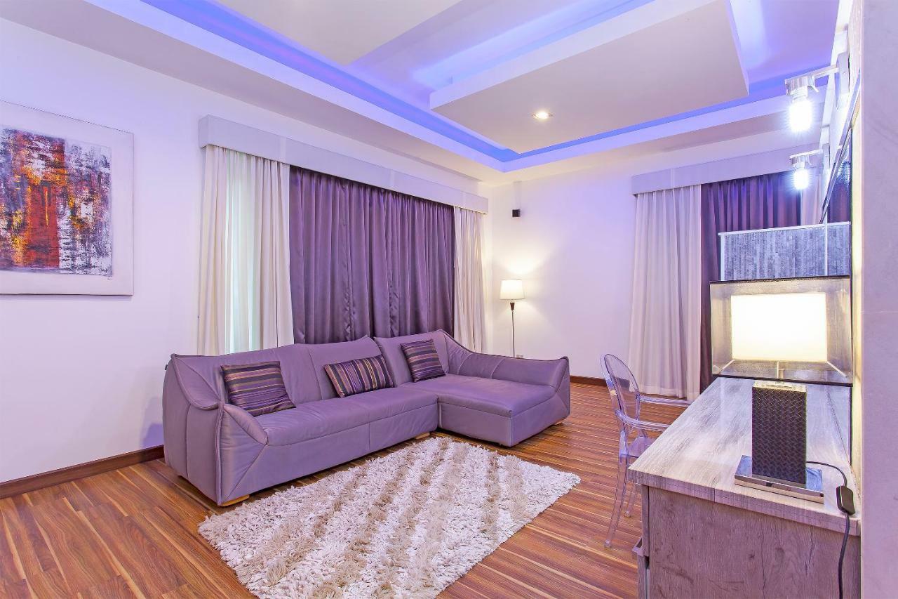 Royale Grand Villa Pattaya Bagian luar foto
