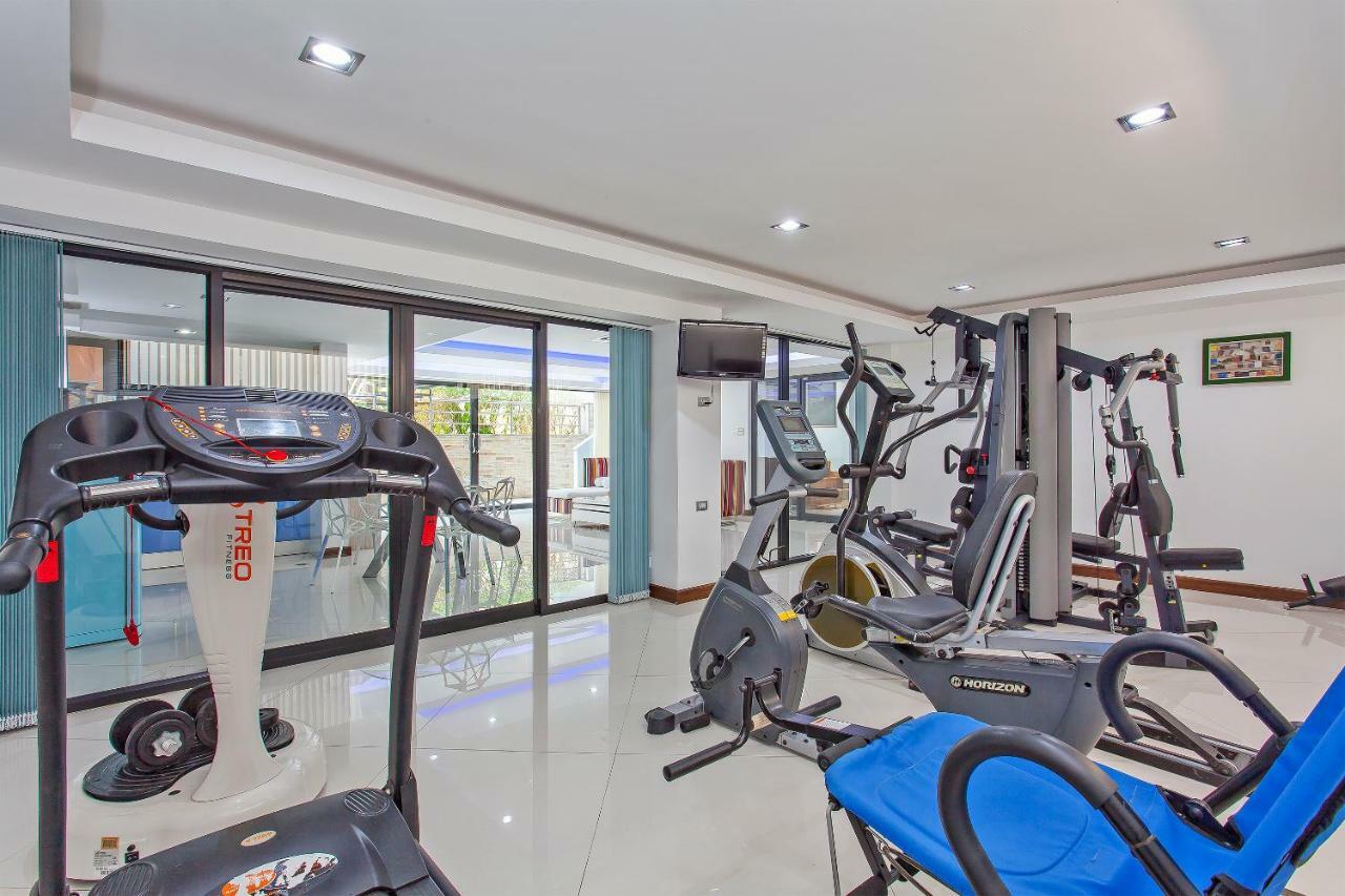 Royale Grand Villa Pattaya Bagian luar foto