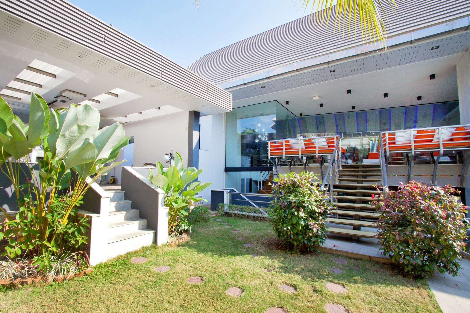 Royale Grand Villa Pattaya Bagian luar foto